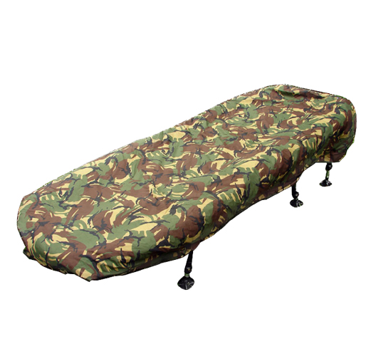 COTSWOLD AQUARIUS | BEDCHAIR COVER - CAMO & GREEN