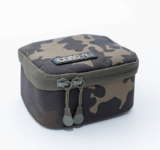 KORDA | COMPAC 100 TACKLE POUCH | DARK KAMO